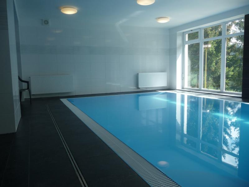 swimming pool Hotel Krystof